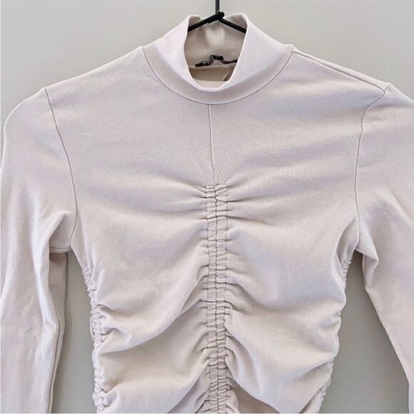 Zara mock neck ruched cream colored top in perfect condition. Size small - Picture 1 of 3